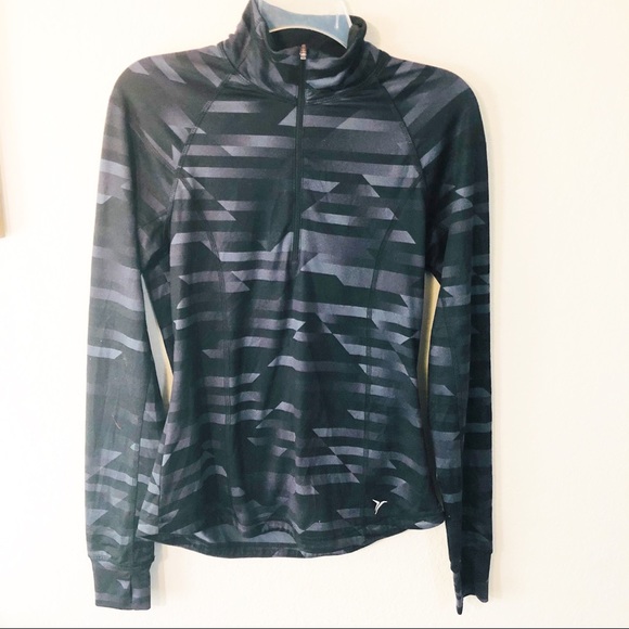 Old Navy | 3/4 Zip athletic pullover w/ thumb hole - Picture 2 of 5